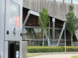 Tanken tegenover het politiebureau en glasscherven in kleding: wat we al weten over de kunstroof