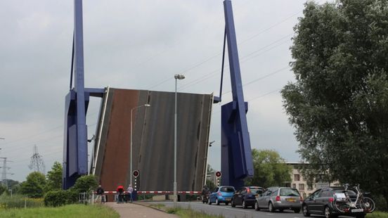 Tegenvaller in Doetinchem: dieven leggen brugwerk stil