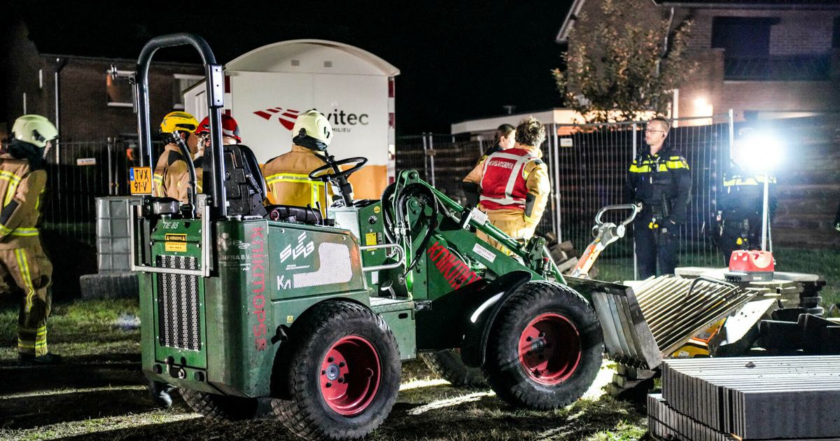 Woke up by screams: man trapped in the middle of the night with a shovel in Schoonebeek