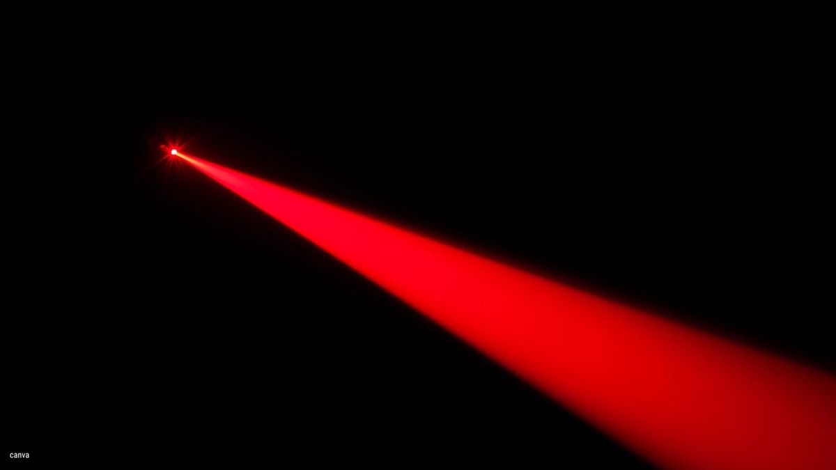 Machinist in Arnemuiden krijgt laser in gezicht, dader slaat op de vlucht
