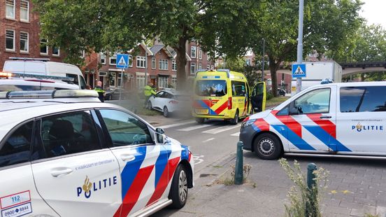 Meisje gewond na aanrijding met auto | Brand op dak van woning in Numansdorp. Meisje gewond na aanrijding met auto | Brand op dak van woning in Numansdorp.