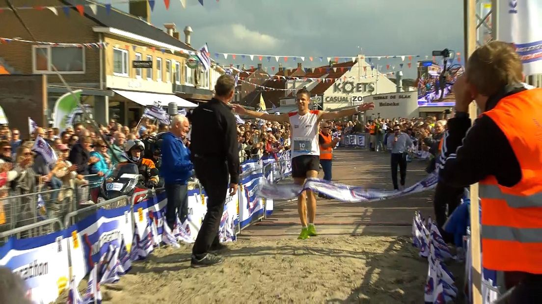 Pleijte zorgt voor Zeeuwse winst bij Kustmarathon (video)