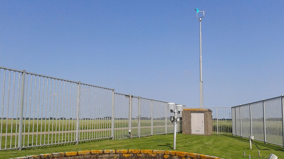Weerstations Nieuw-Beerta en Lauwersoog blijven open