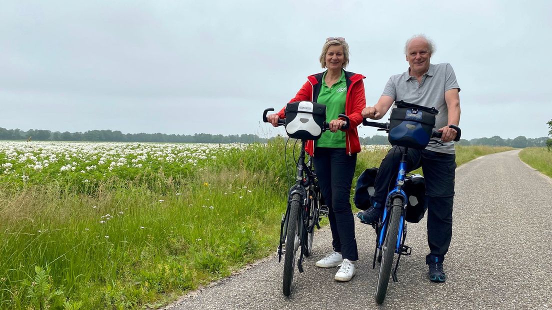 Hetty en Erik Luppes bedachten de fietsroute Rondje Drenthe