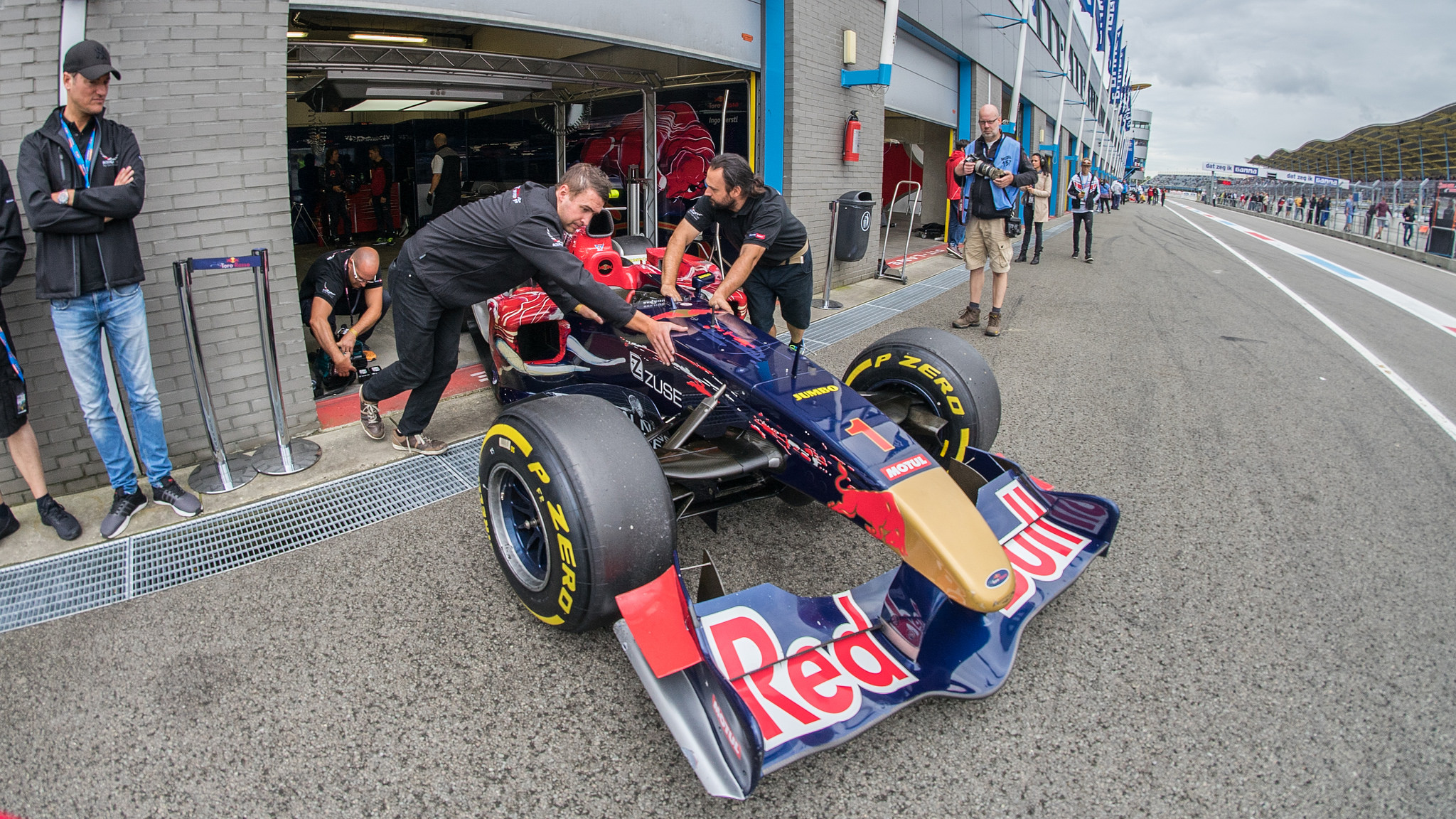 Minister terughoudend over terugkeer naar Formule 1 in Nederland RTV