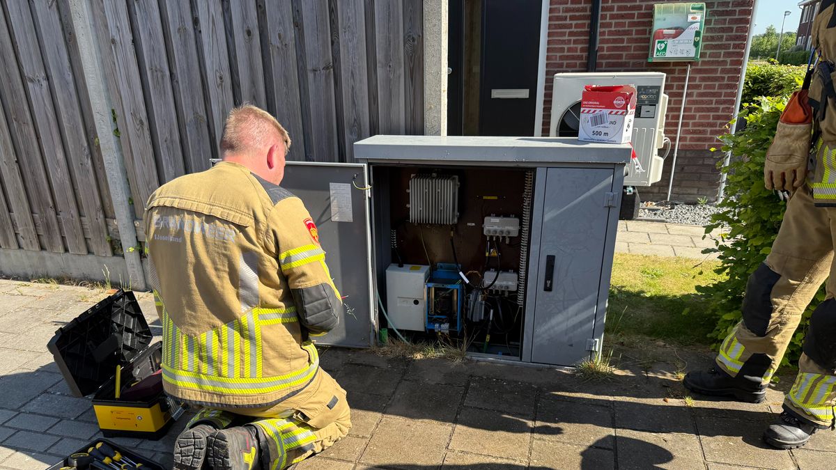 112 Nieuws: Brand in verdeelkast Ziggo in Heeten