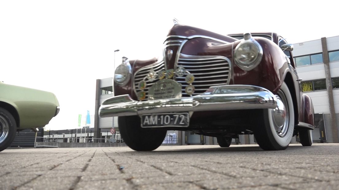 Het was een heerlijke zondag om te toeren voor de tientallen leden van de Historische Automobiel Club Cuylenborg in Culemborg. Onder de oltimers prijzige Amerikanen uit de jaren 40, maar ook Opels uit de jaren 50.