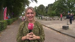 Deze vrouwen gaven een handje aan het koninklijk paar