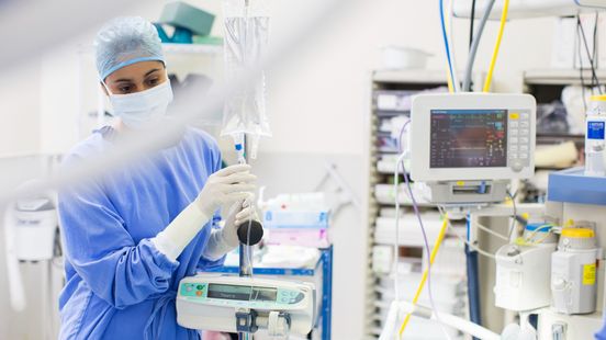 Drukte door griep en vastlopende doorstroom: ziekenhuis stelt operaties uit