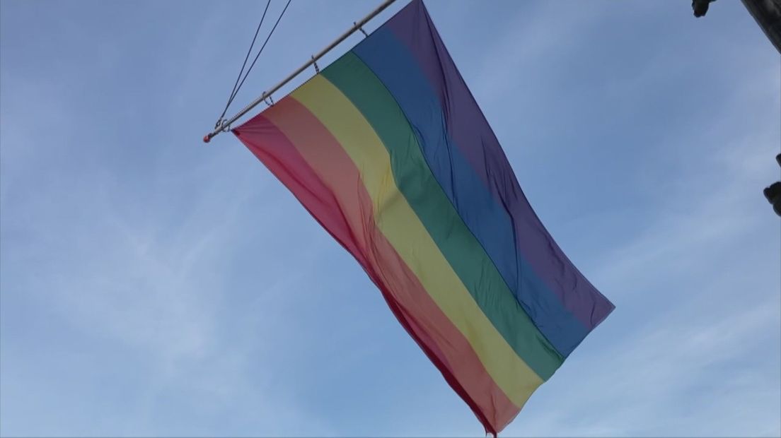 Een regenboogvlag