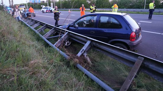 Ongeluk op A32 bij Meppel, waarschijnlijk spookrijder. Ongeluk op A32 bij Meppel, waarschijnlijk spookrijder.