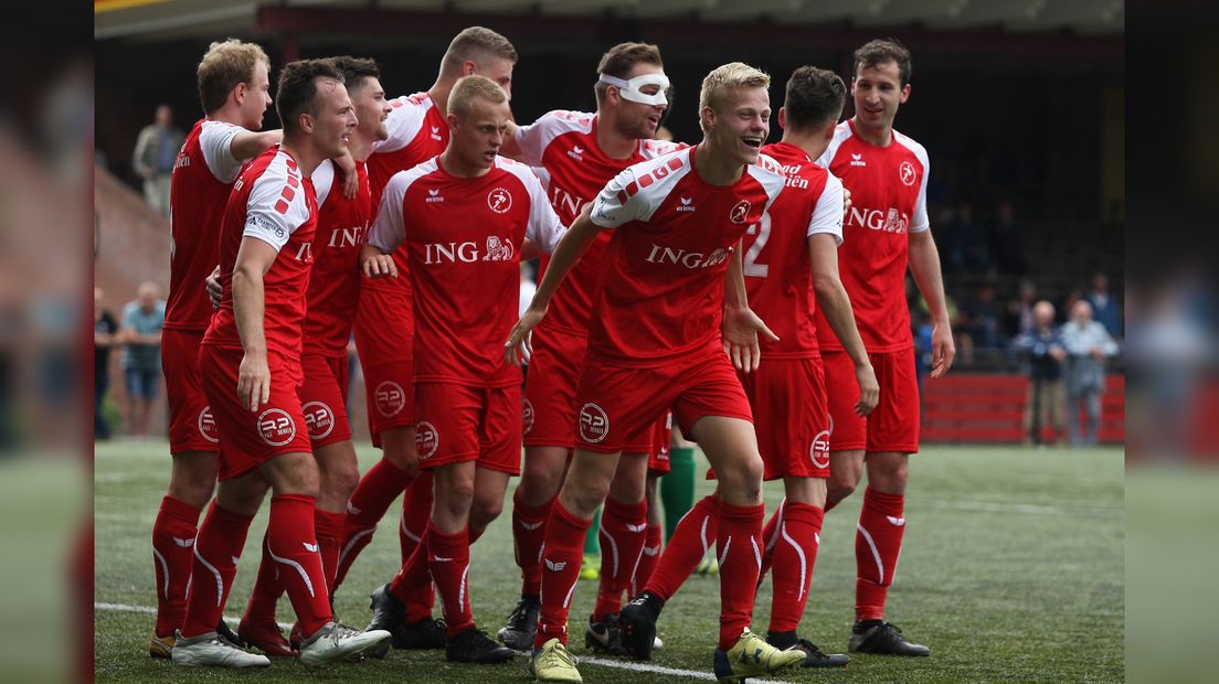 Jan Paul van Hecke promoveerde met GOES naar de Derde Divisie