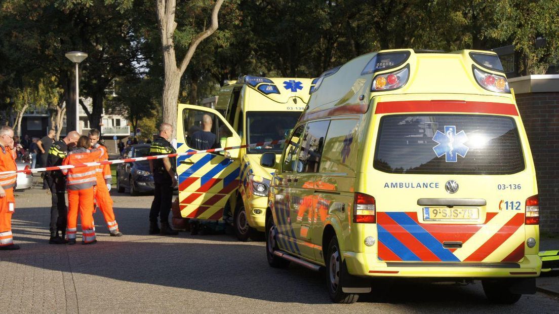 De politie schoot op de man bij de aanhouding in Emmen (Rechten: Van Oost Media)