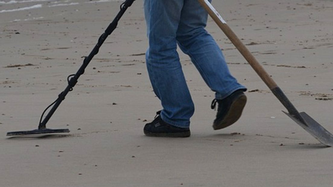 Jan Brand vond de ring met zijn metaaldetector (Rechten: Pixabay.com)