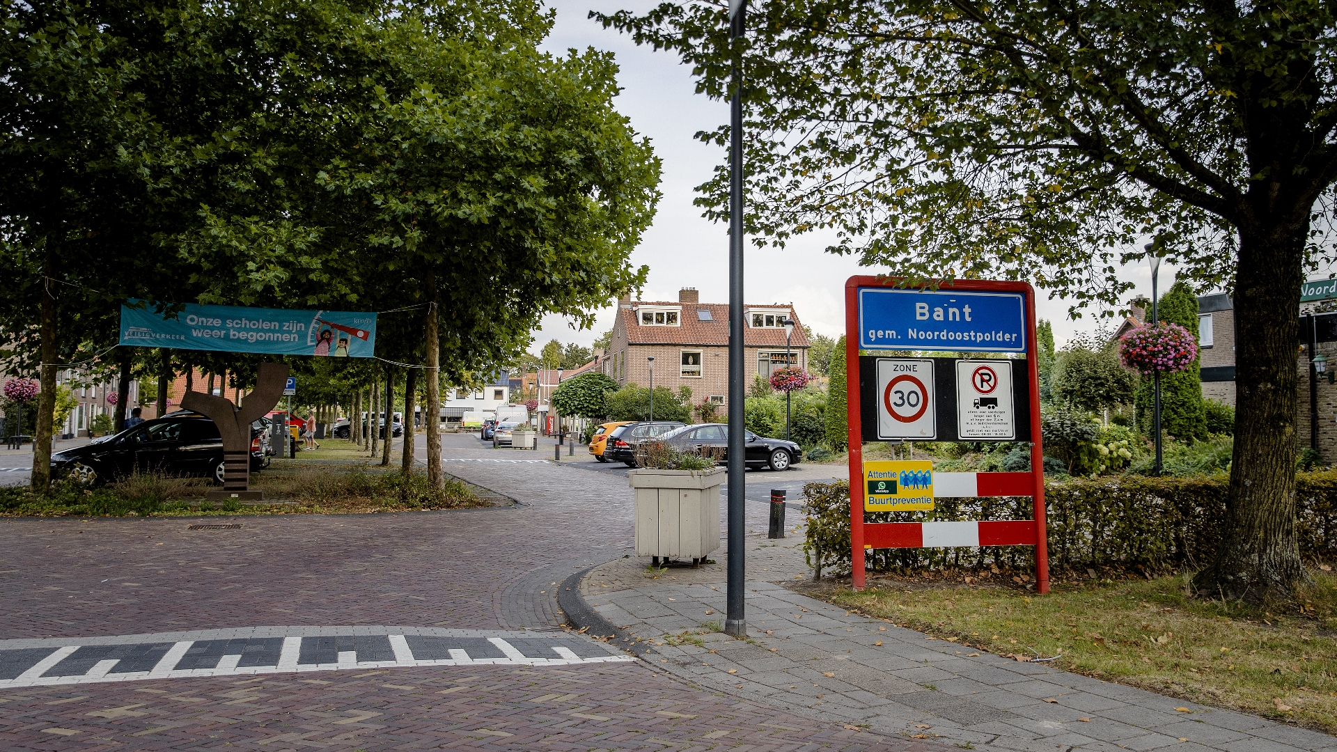 Aanmeldcentrum Bant Van De Baan; COA Zoekt Nieuwe Oplossing Voor ...