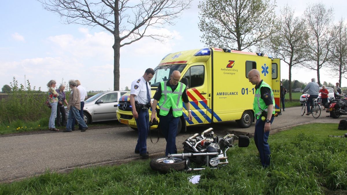 Twee gewonden bij ongeluk met motor in Slochteren