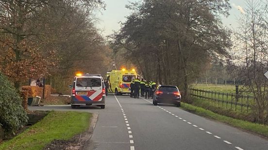 Fietser gewond na botsing in Lunteren