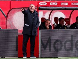 FC Utrecht-trainer Ron Jans pareert kritiek op vrije dagen: 'Gelukkig bepalen anderen niet de periodisering'