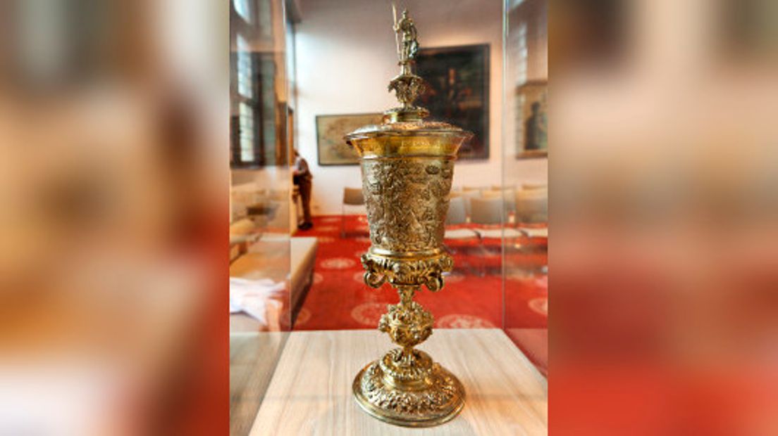 Beker Maximiliaan in het museum van Veere