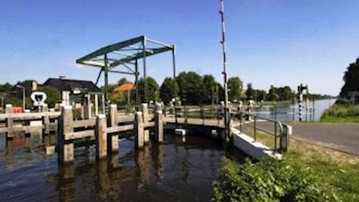 Schetsontwerp brug Hardenberg klaar