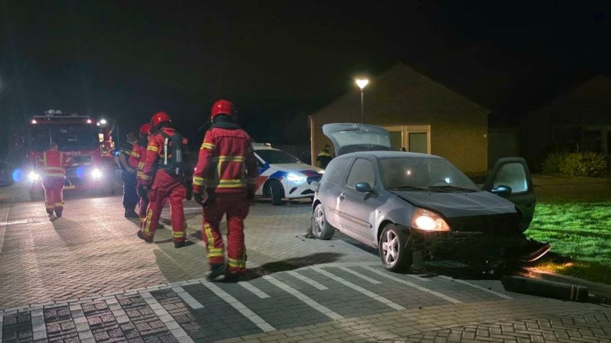 112-nieuws: poging gedumpte auto in Veendam in brand te steken