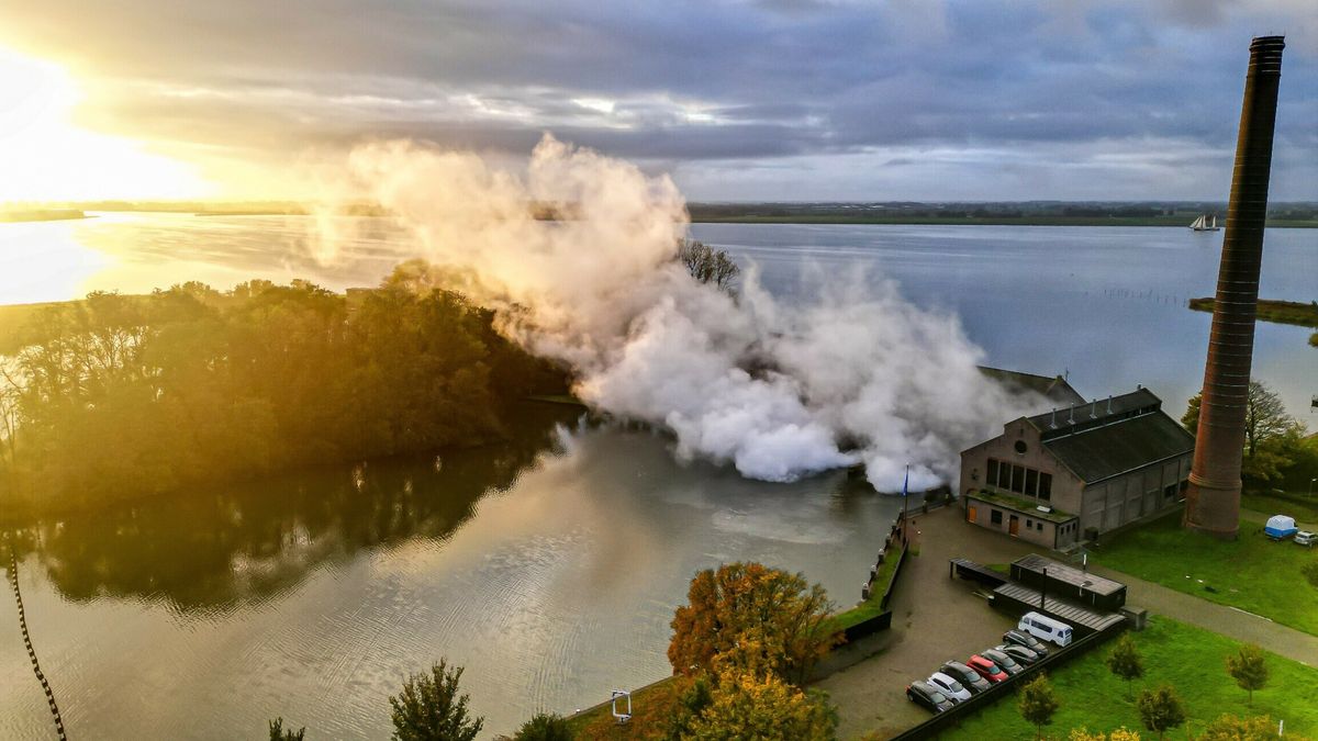 Woudagemaal in Lemmer kan weer uit, waterstand gezakt