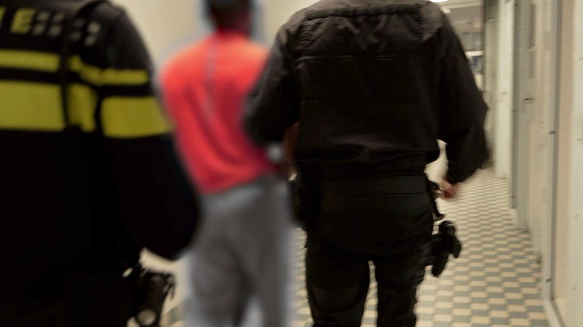 Aanhouding van een verdachte in de zaak.