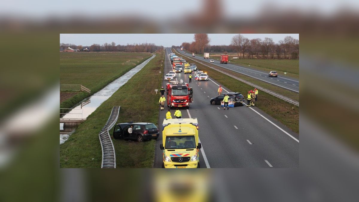 Deel A7 dicht door ongeluk bij provinciegrens met Groningen