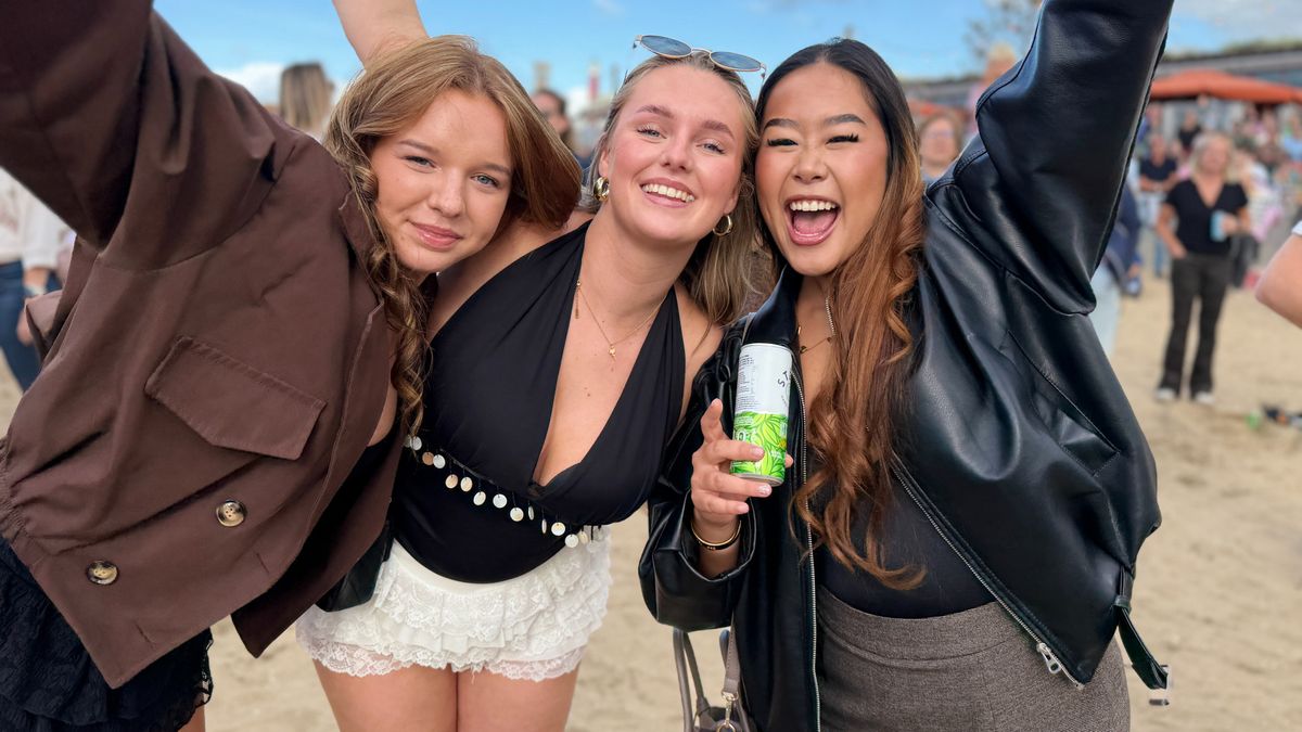 Hakken in het zand tijdens uitverkocht festival: 'Dacht dat we op platen zouden staan'