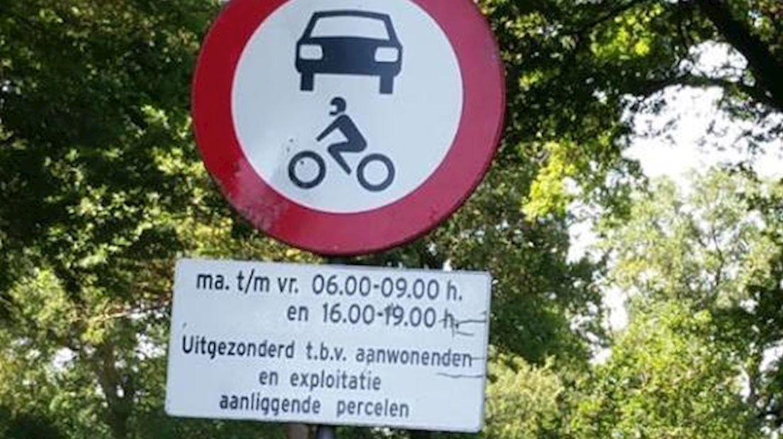 Afgesloten Klokkendijk in Notter