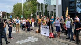 Protest bij waterschap: 'Lozen van stoffen is gevaarlijk'