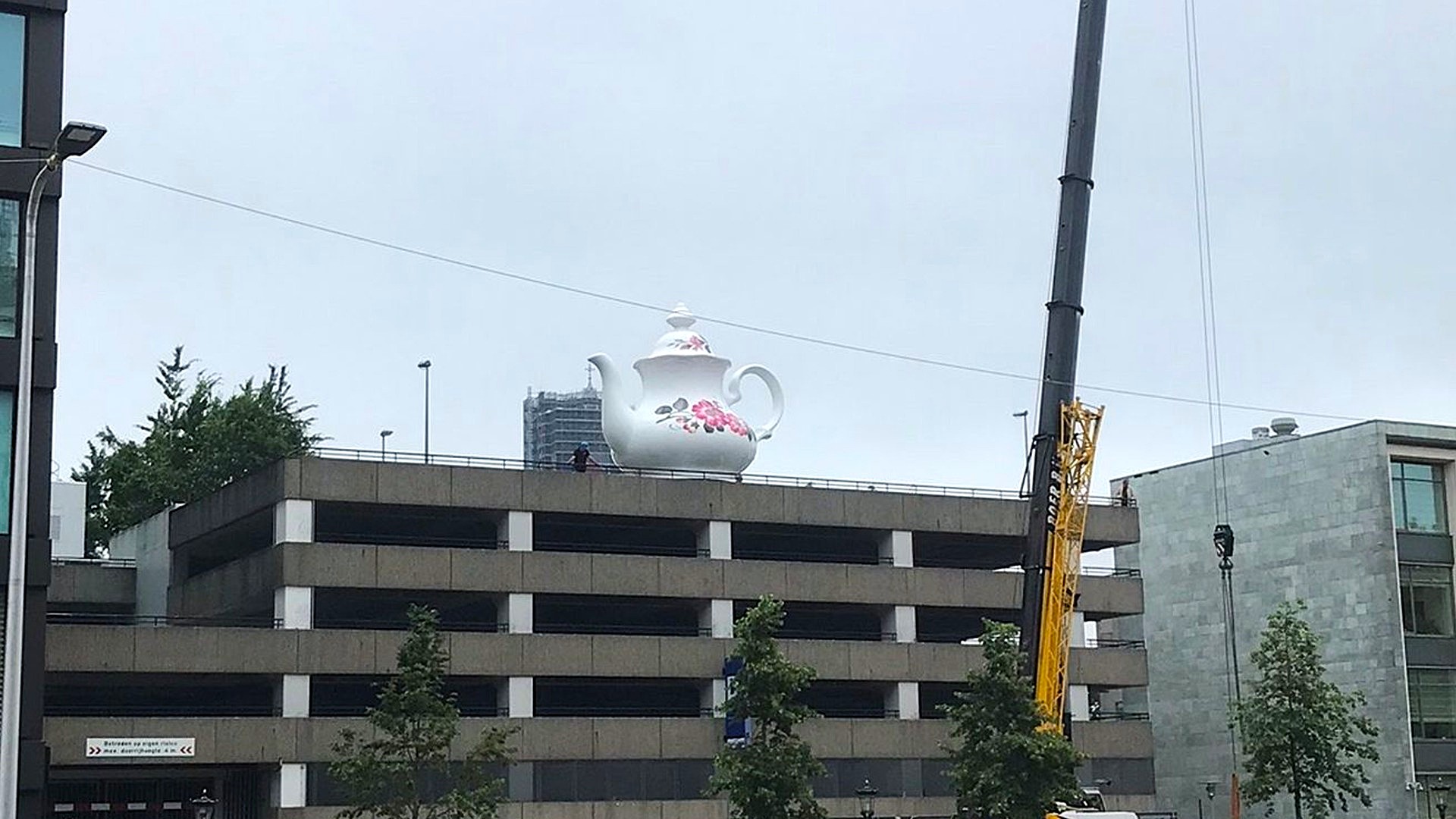 Utrechtse partijen willen woningen op plek van theepotgarage