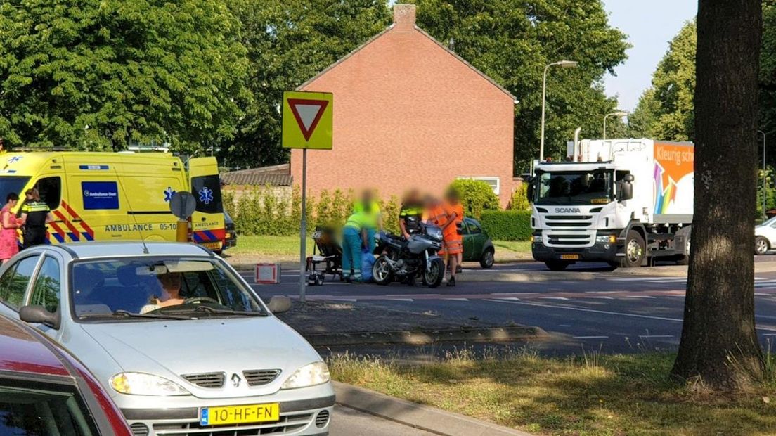 Motorrijder gewond bij ongeluk in Hengelo