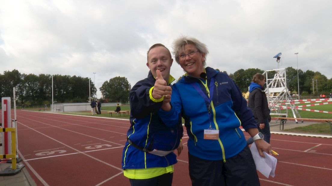 Vrolijke gezichten op de Special Olympics in Hardenberg