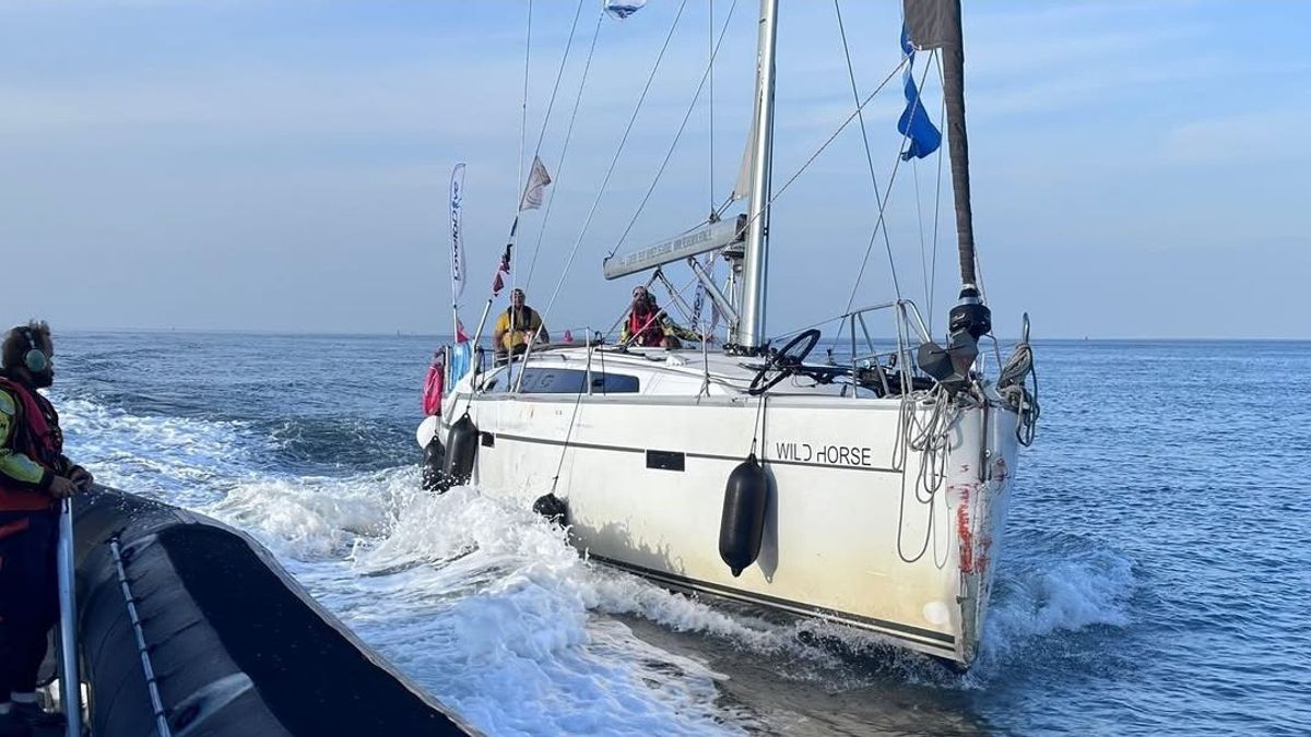 Vanmiddag code geel van kracht | Zeilschip in problemen na aanvaring bij Schiermonnikoog