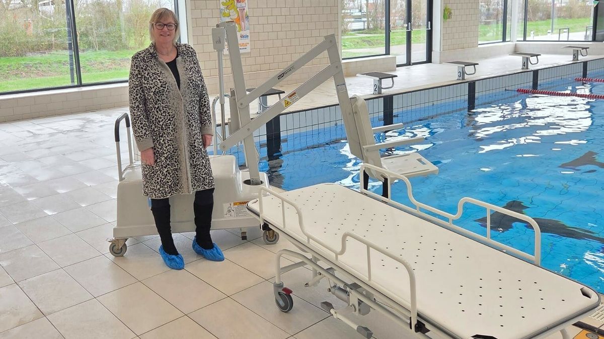 Douchebrancard in Zierikzee moet zwemmen toegankelijker maken