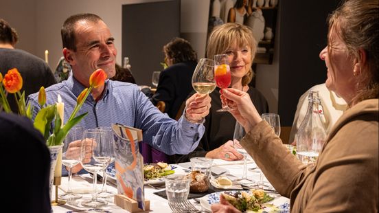 Hier verf je zelf je dessert tot Delfts Blauw Nieuws