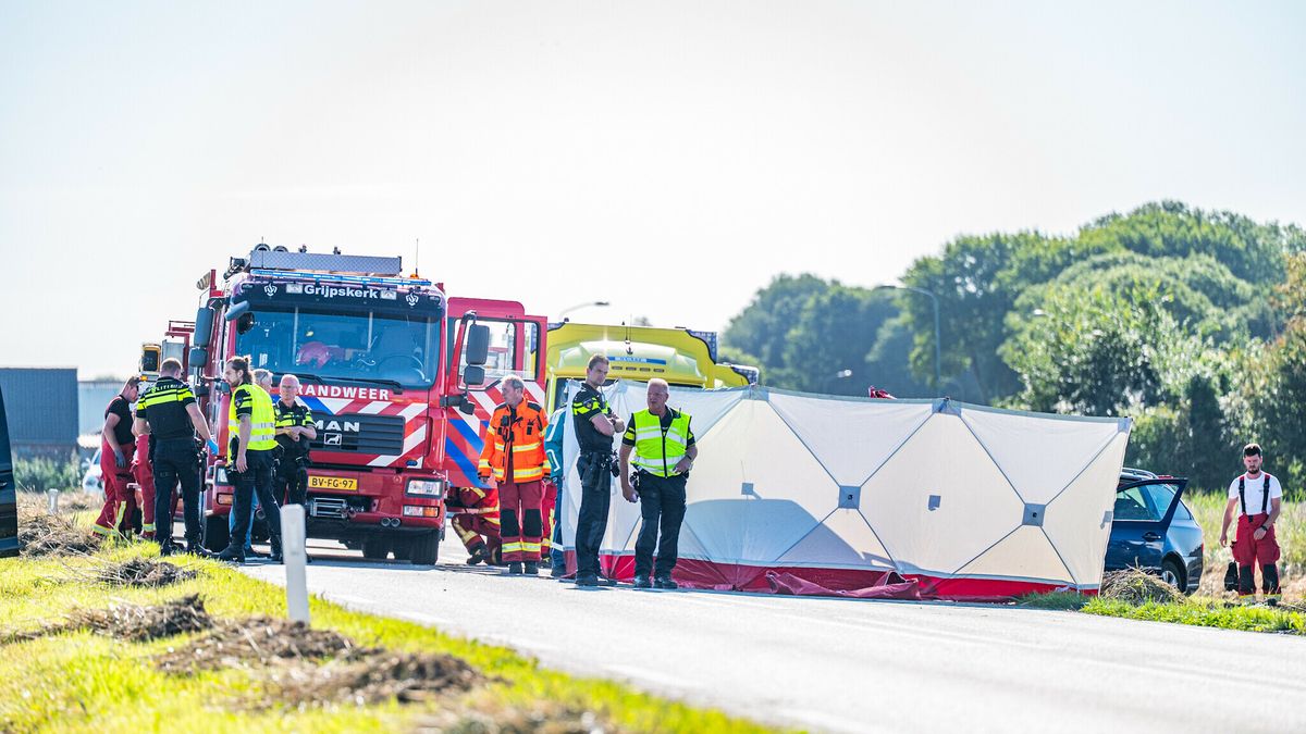 Drie doden op N355 bij Grijpskerk; weg afgesloten tot Friese grens