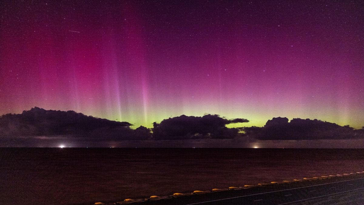 Noorderlicht weer goed zichtbaar in Fryslân, zo zag dat eruit - Omrop
