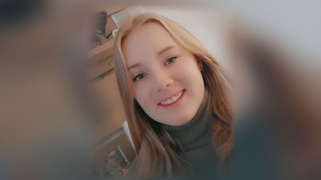 Lotte (14) uit Almelo kwam twee weken geleden door een misdrijf om het leven