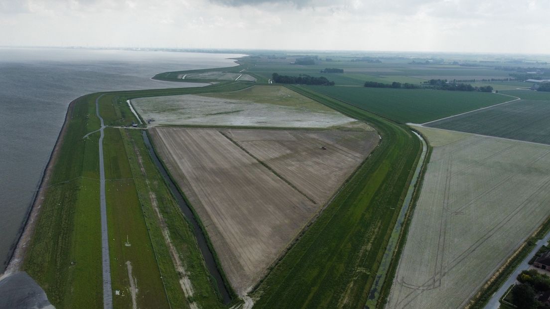 De dubbele dijk bij Bierum