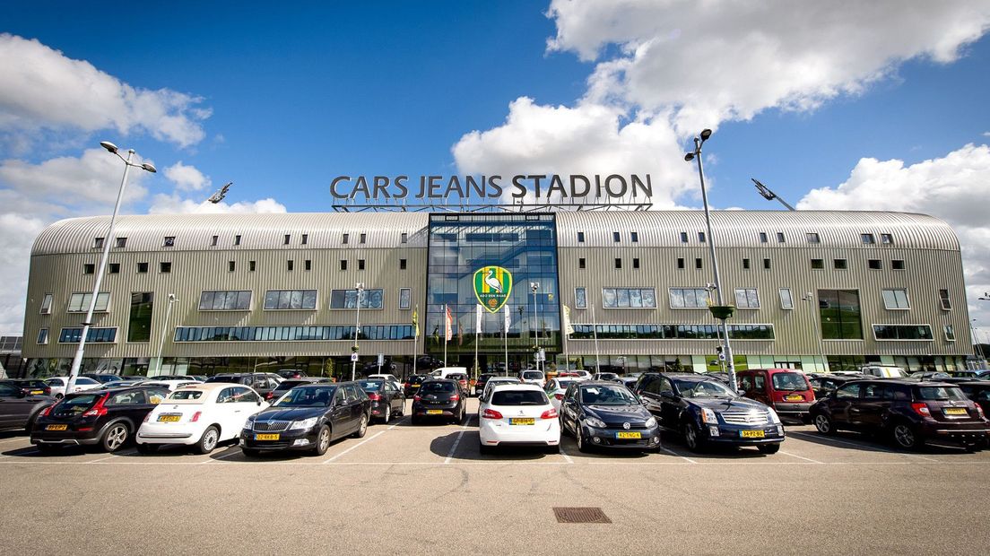 Cars Jeans Stadion