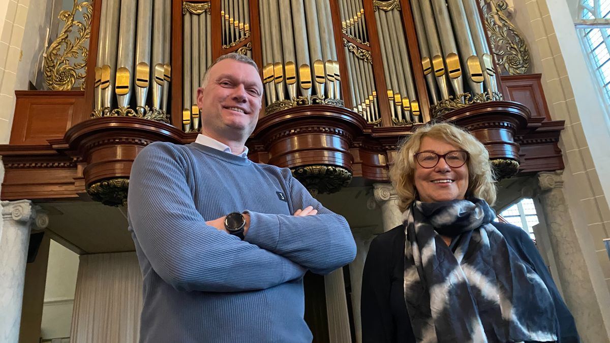 De stem van 'stad Steenwiek' klinkt weer loepzuiver: orgel Grote Kerk gerenoveerd