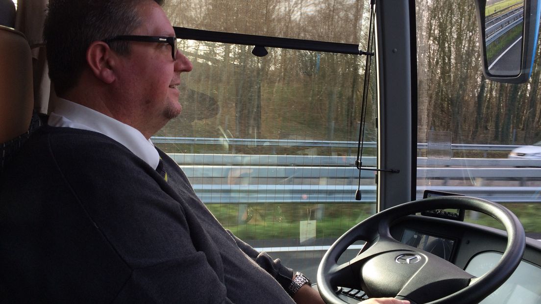 Lanting-chauffeur Jacco Postma in de FlixBus