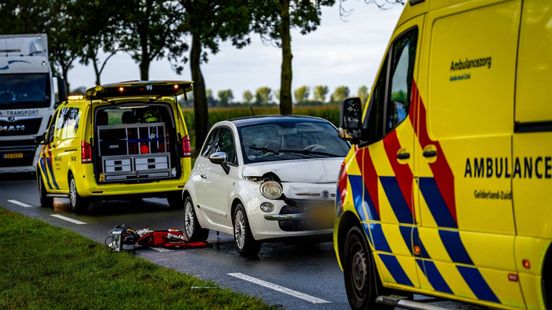 Vrouw gewond bij kop-staartbotsing