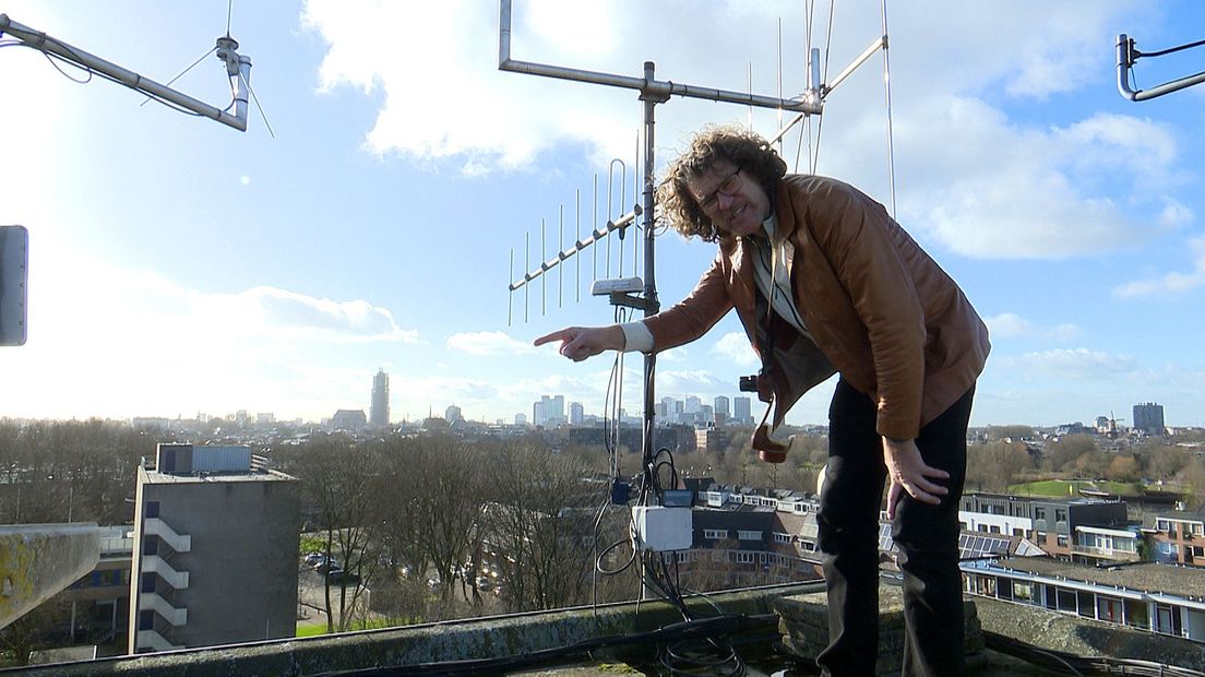 Vanaf het dak van RTVUtrecht maakte Fedor 40 foto's van de stad die hij gebruikt als basis voor zijn panorama van de stad.