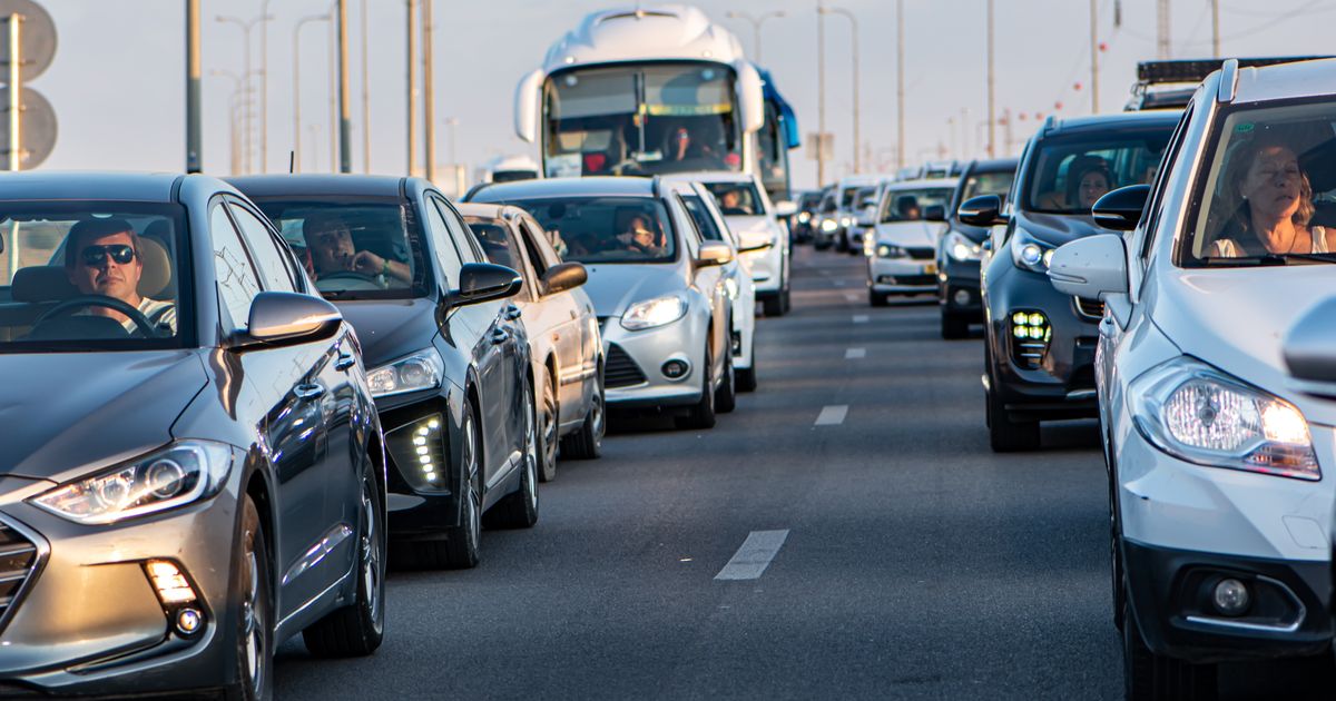 Op de A15 was het deze woensdagmiddag loeidruk. Tussen Gorinchem en Papendrecht…
