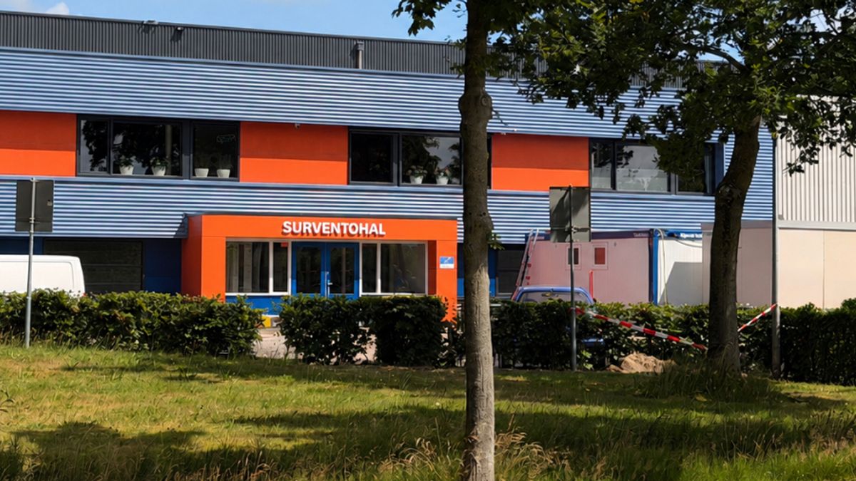 Surventohal in Surhuisterveen niet langer in gebruik als noodopvang