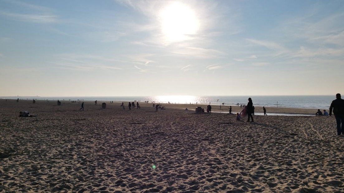 Het was heerlijk op het strand van Scheveningen, vandaag.