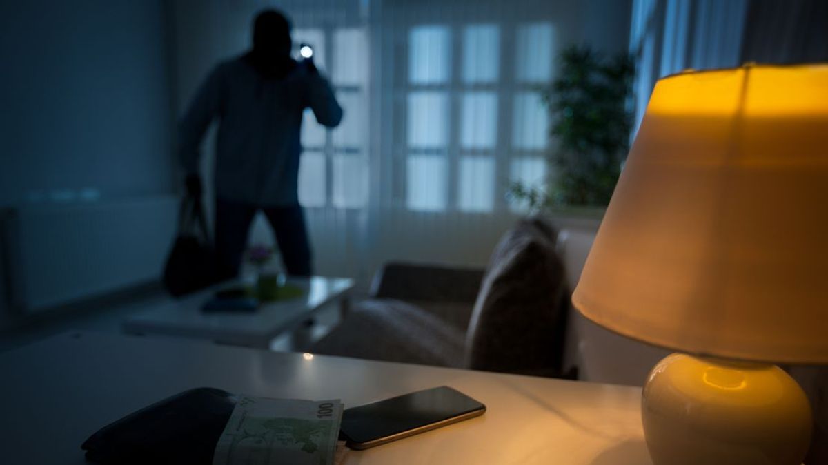 Kinky seks-afspraakje leidt tot vijf arrestaties, onder wie een vrouw
